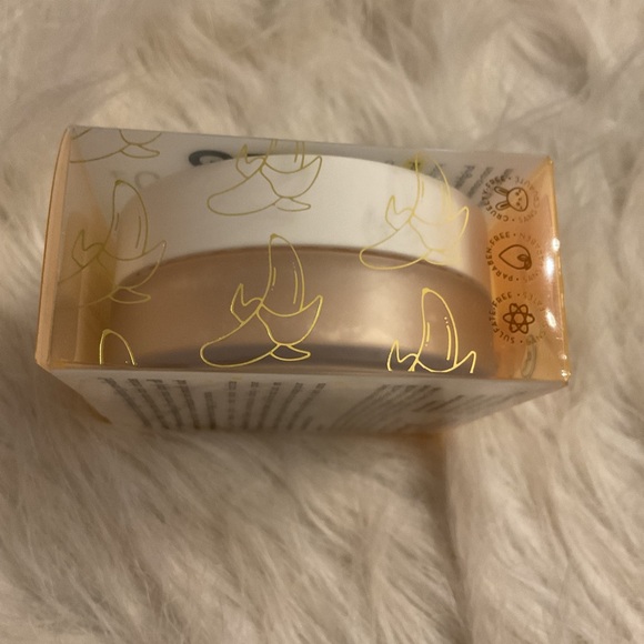 The Crème Shop Go Bananas! Setting Powder (qty 2) - Picture 7 of 10